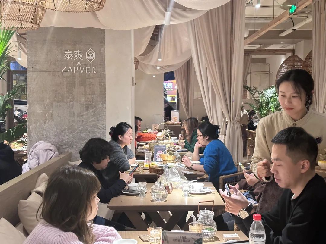 贵阳“首店经济”势头正劲：引入首店760家 首发能级再提升泛亚电竞(图3)